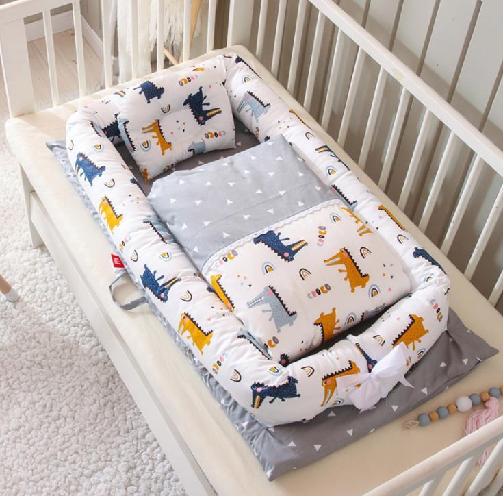 Crib Anti-pressure Newborn Foldable Portable Crib Middle Bed